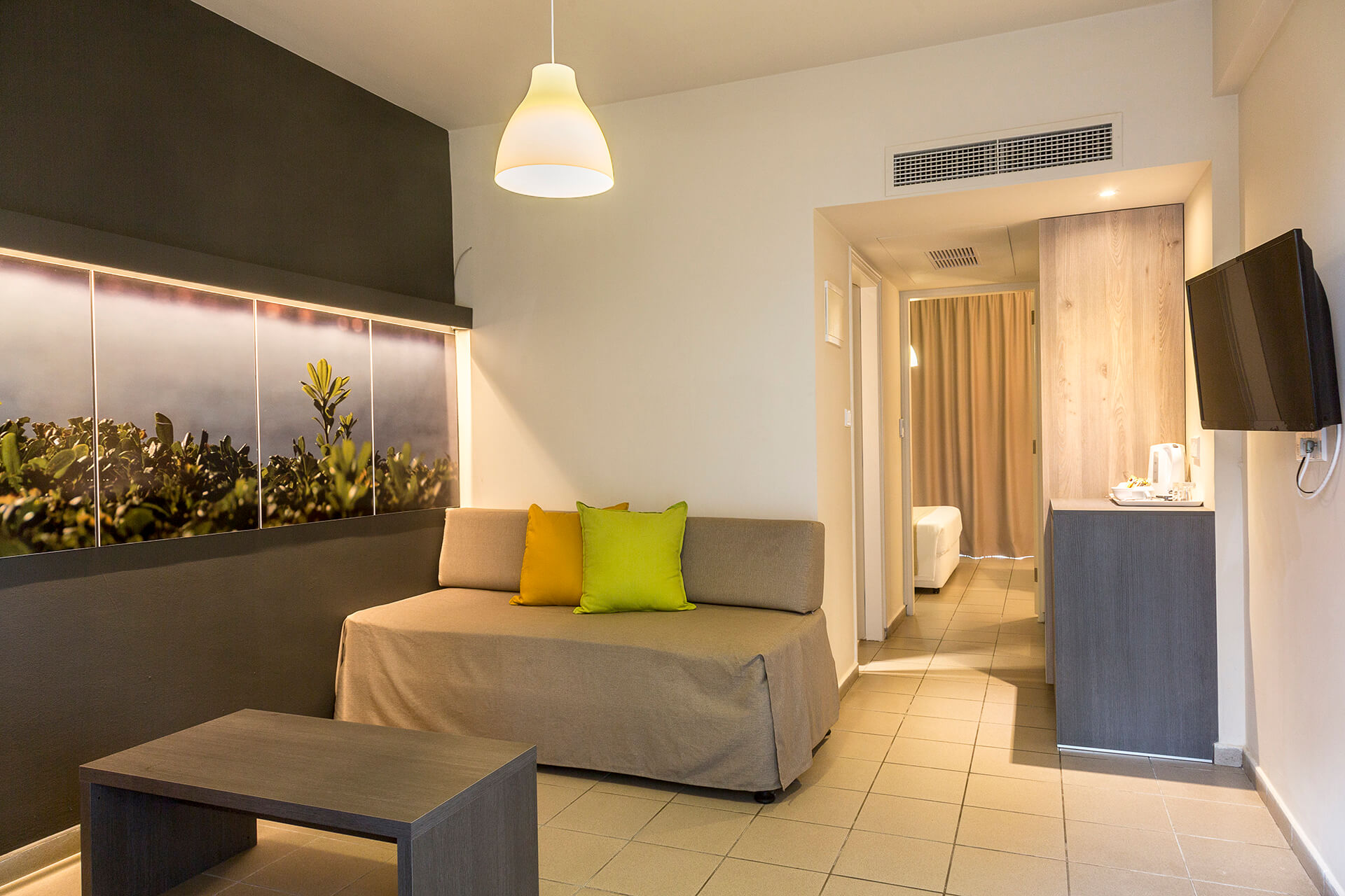 Gardens Room Living Area